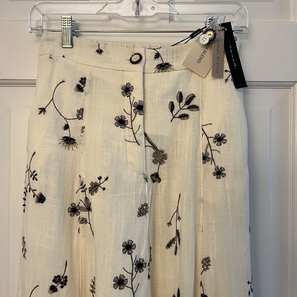 Linen blend maxi skirt - Picture 3 of 4